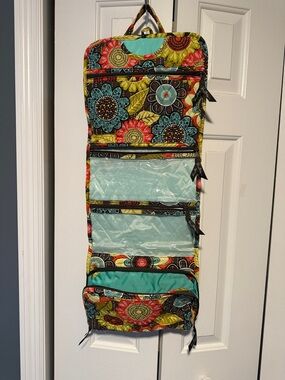 Vera Bradley Floral Travel Organizer in Teal & Yellow